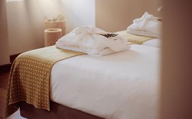 Casa Do Gadanha Bed And Breakfast